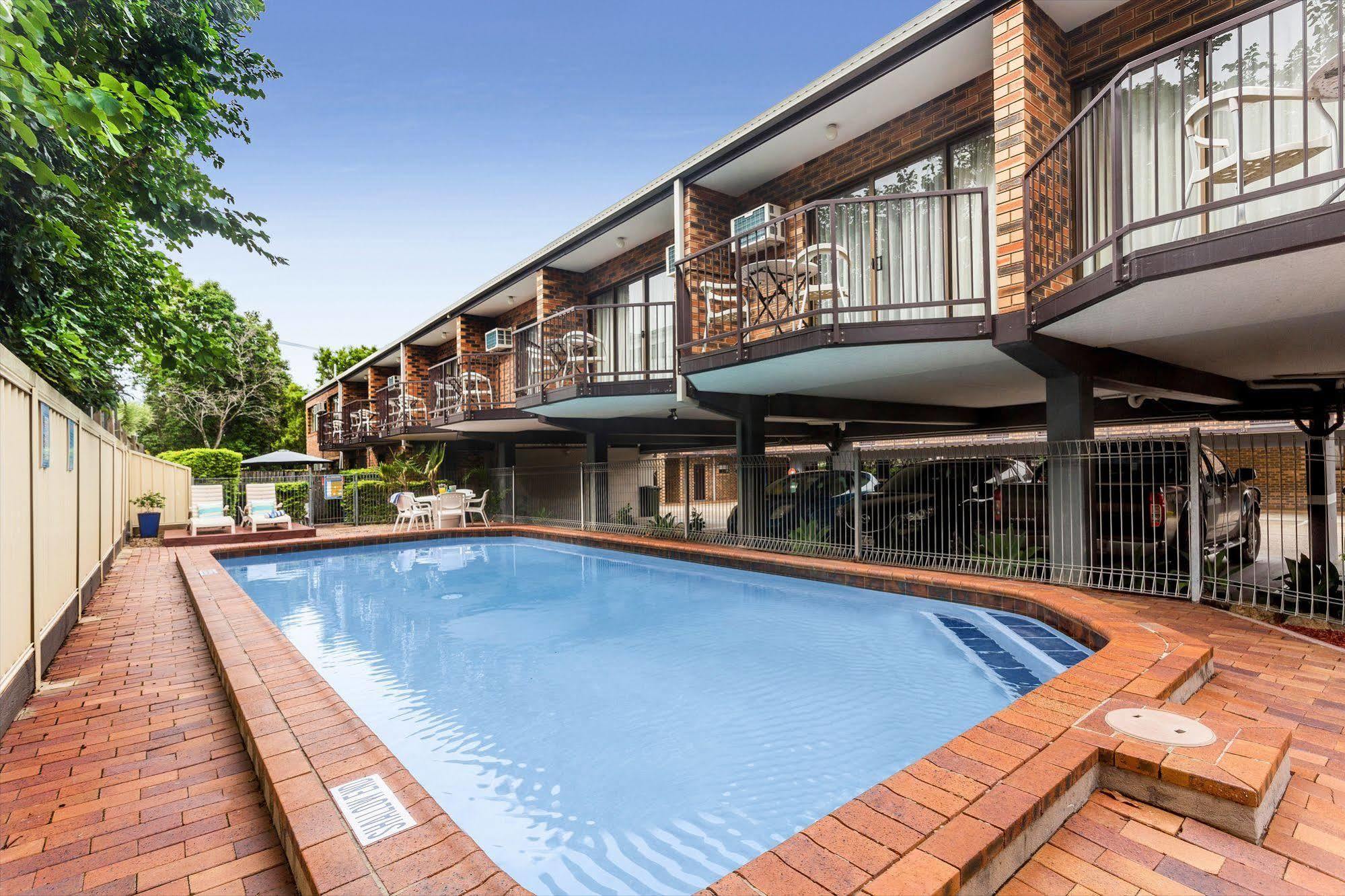 Airport Admiralty Motel Brisbane Exterior photo